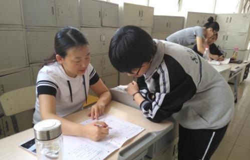 高考天數(shù)“余額”不足10天 一線老教師來支招