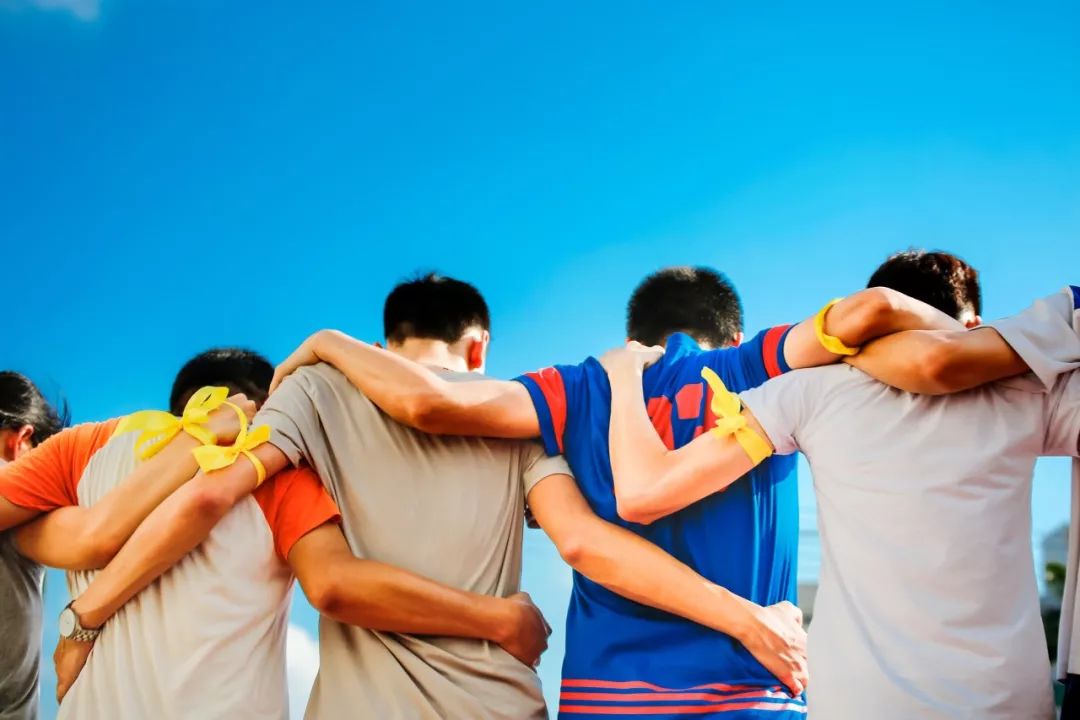 “學霸寢室”6人獲15個名校offer：優(yōu)秀也會傳染！